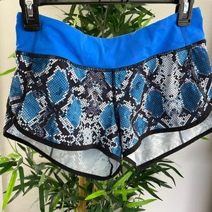 Lululemon workout shorts 2” size 4 blue multicolor- used.